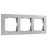 ramka-na-3-posta-serebryanyy-w0032406-a052520_0002