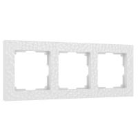 ramka-na-3-posta-belyy-w0032401-a052519_0002